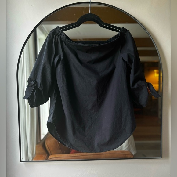 BABATON | off the shoulder curved hem blouse | size small - Picture 6 of 6